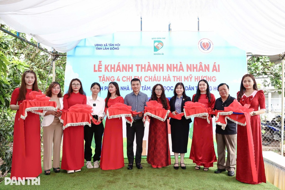 Báo Dân trí khánh thành nhà Nhân ái tặng 4 chị em bé gái ở Lâm Đồng - 1