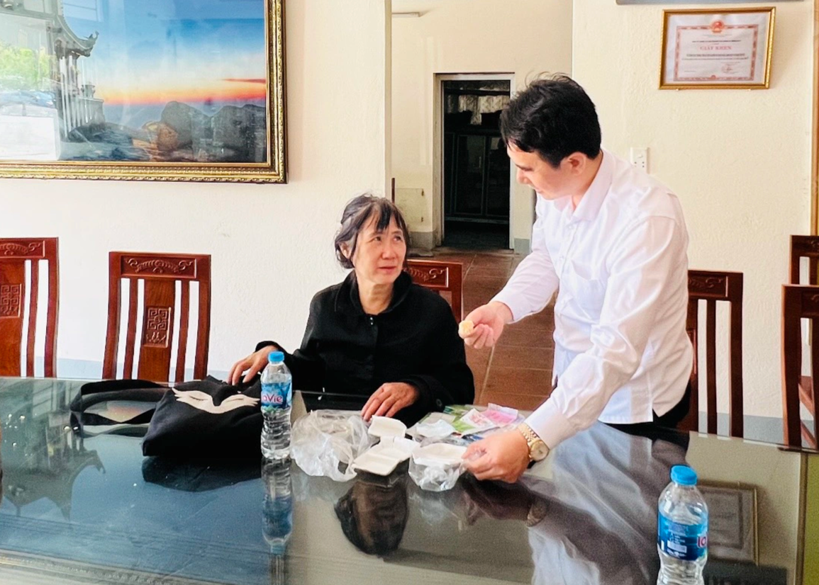 Người phụ nữ thoát chết hy hữu sau 7 ngày rơi xuống vực sâu Yên Tử - 3 Người phụ nữ thoát chết hy hữu sau 7 ngày rơi xuống vực sâu Yên Tử - 3