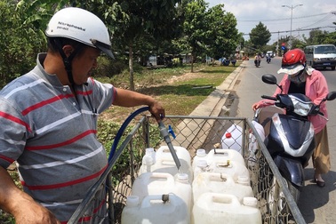 Nước mặn “bao chiếm” khắp tỉnh Bến Tre