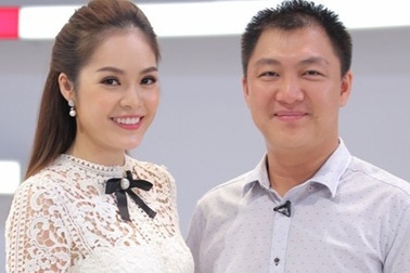 Dương Cẩm Lynh chia tay chồng: “Chấp nhận buông bỏ khi mọi chuyện không theo ý muốn”