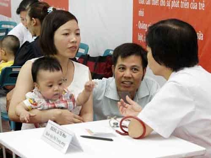 Luật BHXH sửa đổi: Vợ sinh con, chồng được nghỉ làm