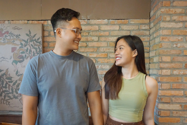 Tranh cãi bạn gái có nên "chia tiền 50/50" khi đi du lịch với người yêu