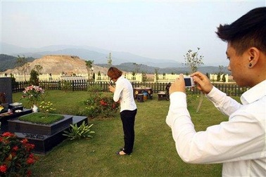 Dịch vụ cúng giỗ online tại Việt Nam lên báo nước ngoài