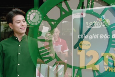 Khách hàng hào hứng với sản phẩm xổ số mới của Vietlott