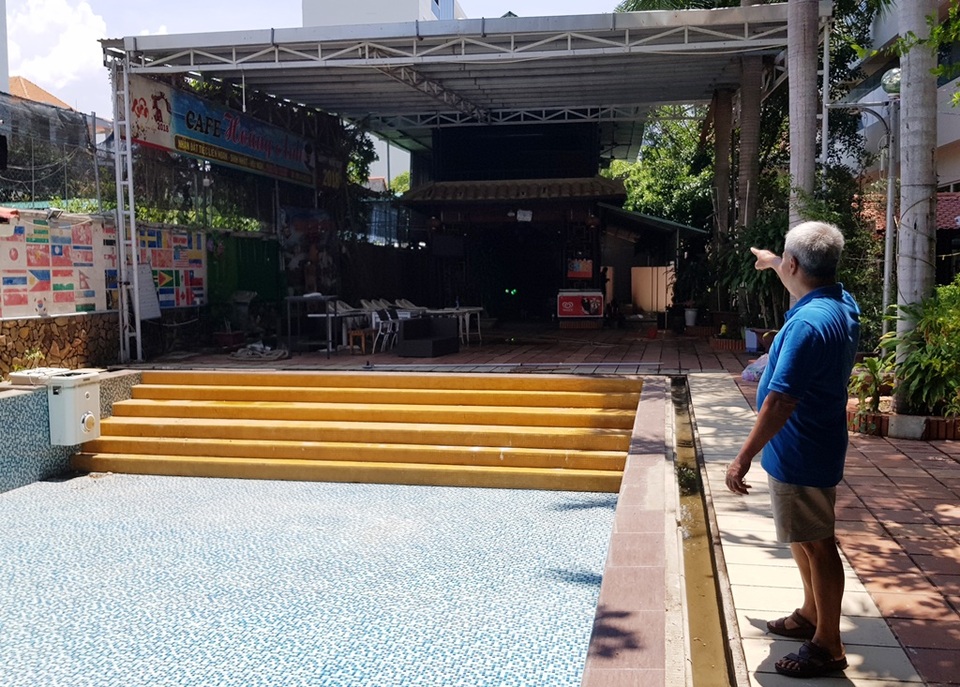 Xây chui tại chung cư Nha Trang: Dân bức xúc, chính quyền “ì ạch” xử lý - 1 Xây chui tại chung cư Nha Trang: Dân bức xúc, chính quyền “ì ạch” xử lý - 1