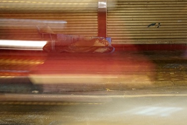 Sống nghèo trong đêm lạnh đầu mùa