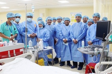 Bệnh viện Chợ Rẫy chuyển giao kỹ thuật cho Bệnh viện Thanh Vũ