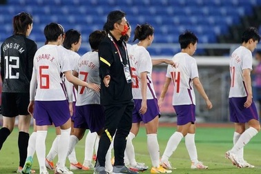 Đội tuyển nữ Trung Quốc bị loại sau thảm bại 2-8 trước Hà Lan