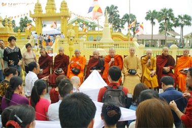 Khám phá Tết Chôl Chnăm Thmây của dân tộc Khmer tại Hà Nội