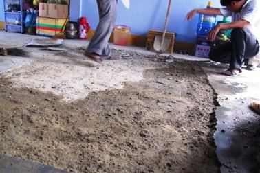 Dân vạn đò vừa lên bờ đã kêu khổ với nhà tái định cư