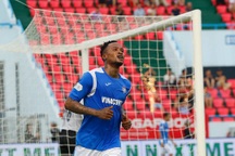 Ngoại binh lập công, Than Quảng Ninh lần đầu thắng ở sân Hoà Xuân