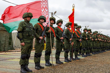 Belarus cam kết ủng hộ Nga