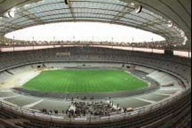 Uy hiếp tòa thị chính vì vé xem Champions League