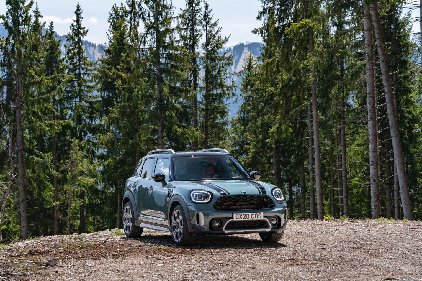 Ngoại hình vững chắc và thời trang trên MINI Countryman.