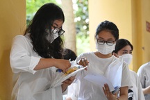 Đề thi và đáp án ngữ văn vào lớp 10 Trường Chuyên Khoa học Tự nhiên vòng 1