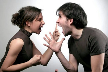 Vợ chồng khắc khẩu, phải làm gì để gia đình êm ấm?