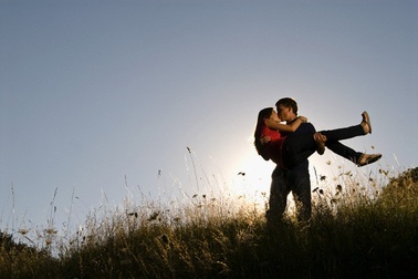 “Anh sẽ là đôi chân của em”