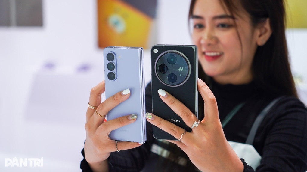 So sánh Oppo Find N3 và Samsung Galaxy Z Fold5 - 10 So sánh Oppo Find N3 và Samsung Galaxy Z Fold5 - 10