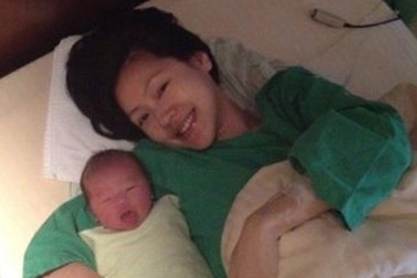 Từ Hy Đệ đón “công chúa” thứ ba