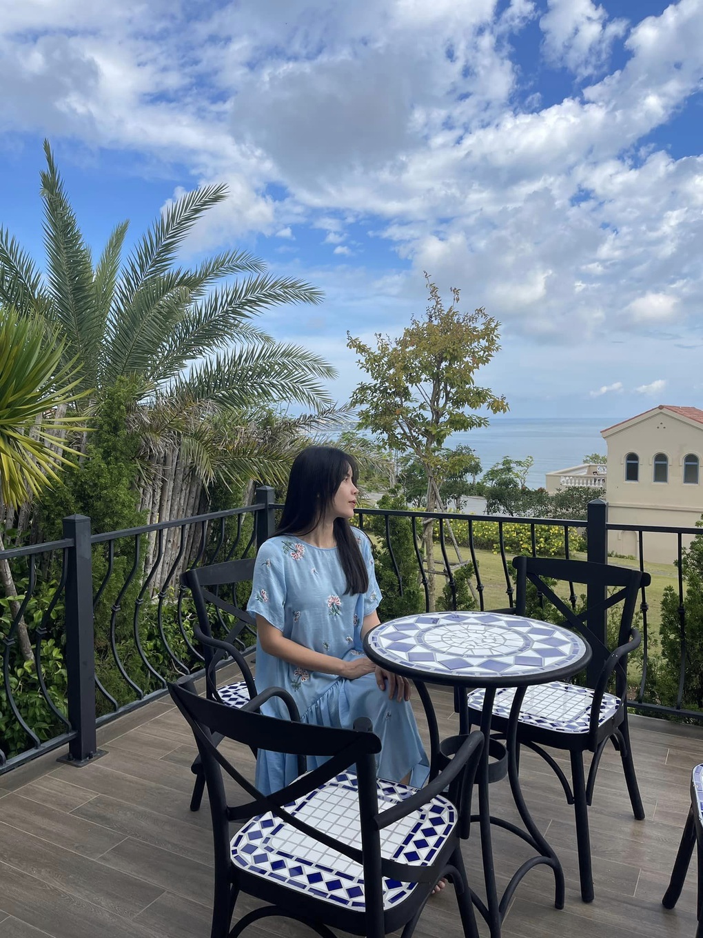 Lưu Hương Giang làm gì khi đóng cửa hoạt động nghệ thuật suốt 1 năm qua? - 7 Lưu Hương Giang làm gì khi đóng cửa hoạt động nghệ thuật suốt 1 năm qua? - 7