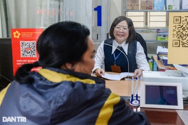 Khi cán bộ cấp xã cũng được chấm điểm "5 sao"