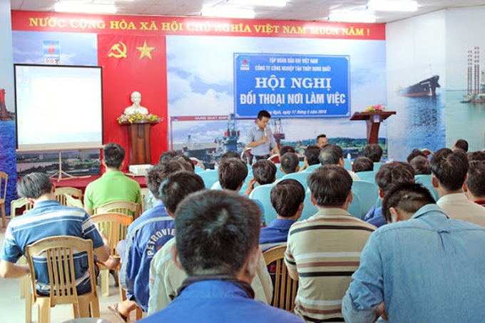 Tổ chức đối thoại, thực hiện dân chủ cơ sở tại nơi làm việc - Ảnh 1. Tổ chức đối thoại, thực hiện dân chủ cơ sở tại nơi làm việc - Ảnh 1.