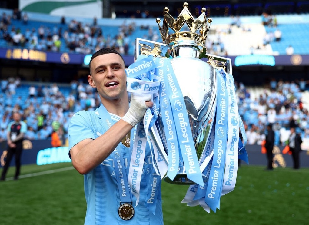 Phil Foden giành giải Cầu thủ xuất sắc nhất năm - 1