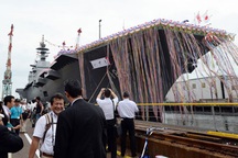 Trung Quốc “sôi sục” với tàu chiến lớn nhất của Nhật