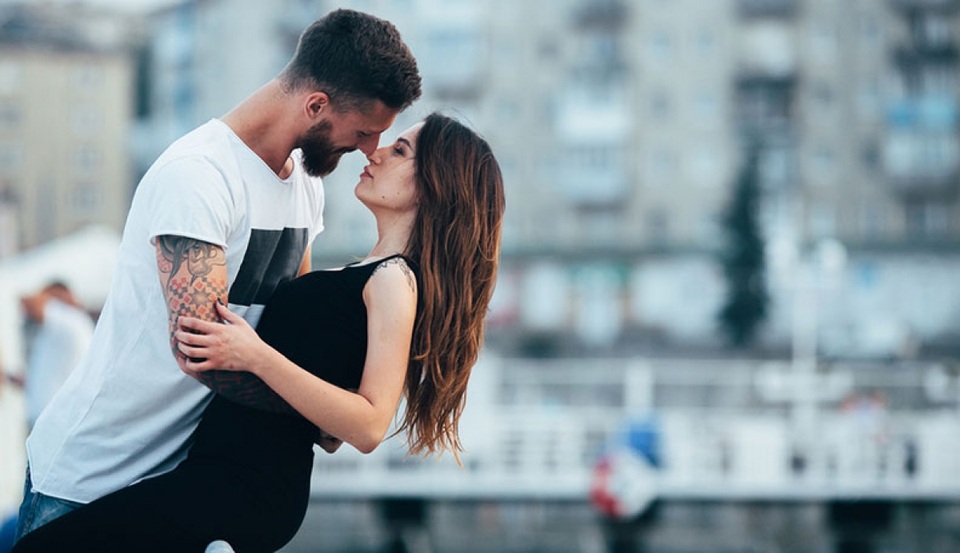 10 bí quyết cho nụ hôn đầu quyến rũ - 2 10 bí quyết cho nụ hôn đầu quyến rũ - 2