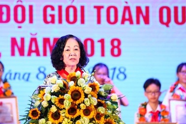 Trưởng ban Dân vận Trương Thị Mai: “Các em sẽ là lớp trẻ ưu tú cho Đảng, Nhà nước sau này”