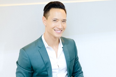 Kim Lý lại “lẻ loi” đi sự kiện