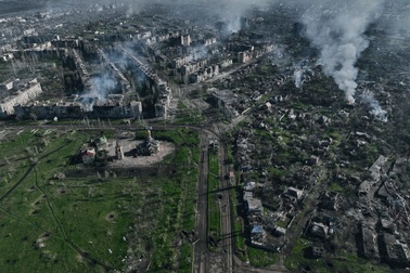 Nga tập kích diện rộng, nổ lớn rung chuyển các thành phố Ukraine