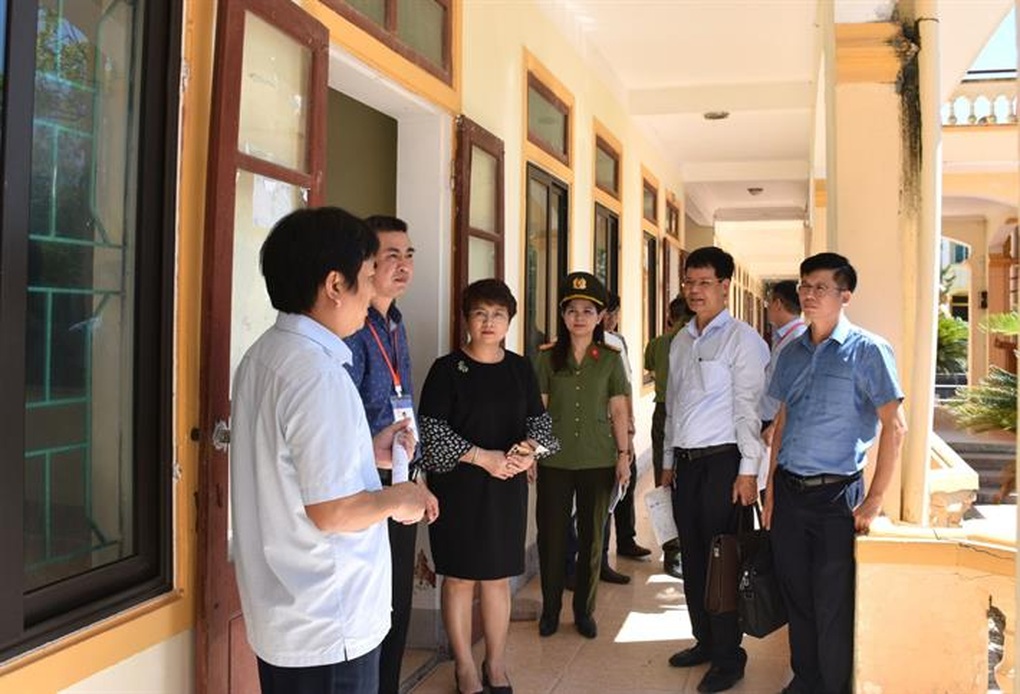 Thi tốt nghiệp THPT 2022: Không gây áp lực cho thí sinh và giám thị - 2 Thi tốt nghiệp THPT 2022: Không gây áp lực cho thí sinh và giám thị - 2