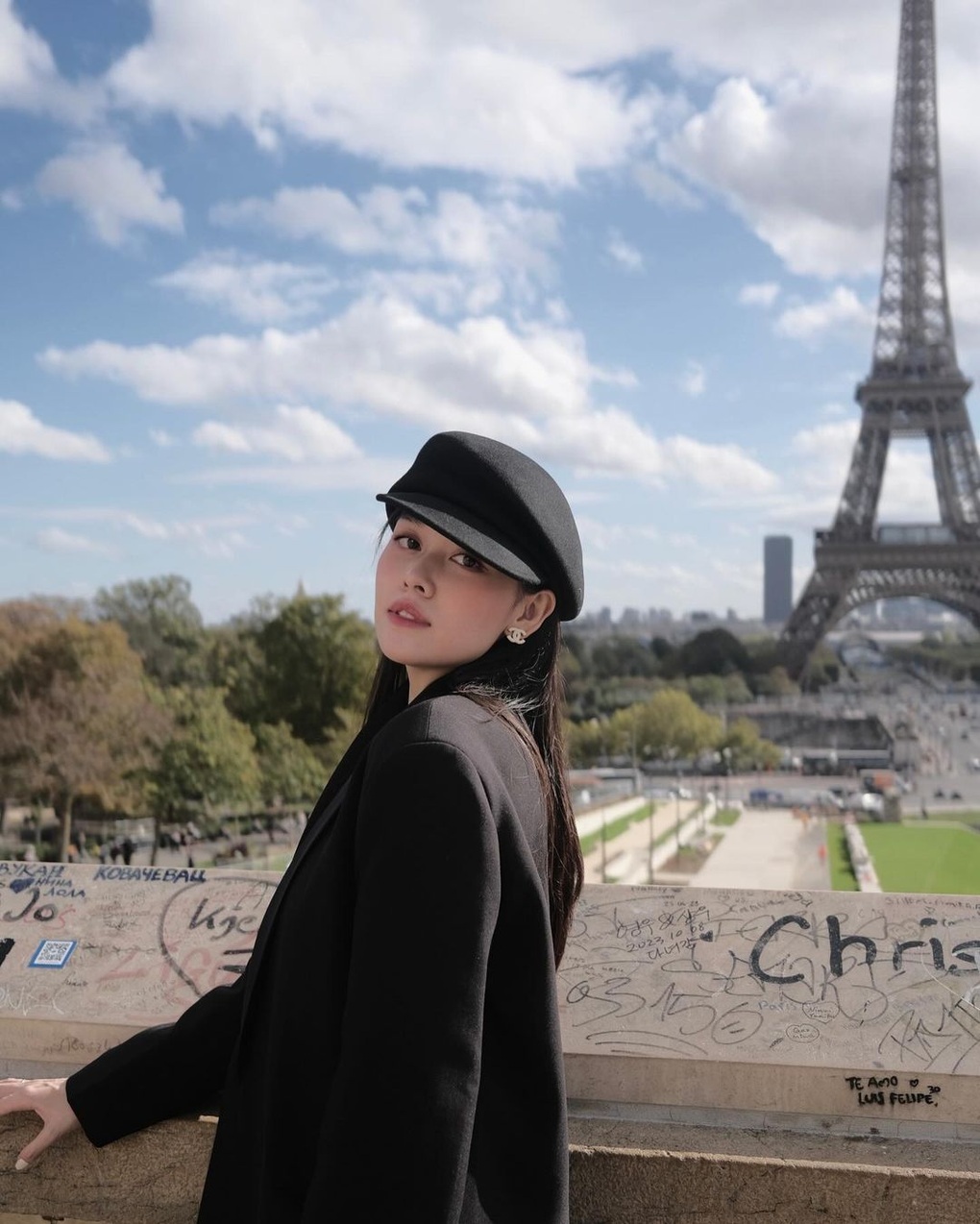 Á hậu sinh năm 2000 Tường San: Lấy chồng lúc 20 tuổi, cuộc sống giờ ra sao? - 12 Á hậu sinh năm 2000 Tường San: Lấy chồng lúc 20 tuổi, cuộc sống giờ ra sao? - 12