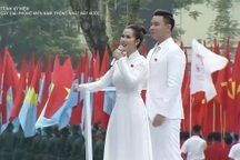 Bài hát 2 tỷ lượt xem được giao cho ca sĩ khác ở đại lễ: Nhạc sĩ nói gì?