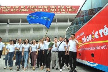 100 thanh niên sôi nổi lan toả tinh thần khởi nghiệp dọc chiều dài đất nước