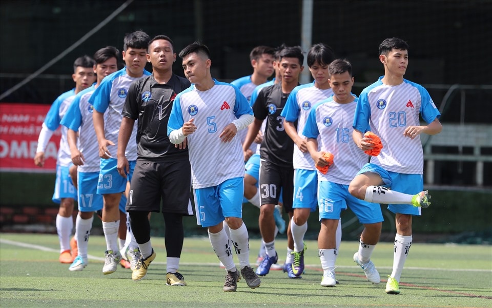 HLV của các đội nói gì trước giờ khai mạc giải bóng đá SV-League? - 1 HLV của các đội nói gì trước giờ khai mạc giải bóng đá SV-League? - 1