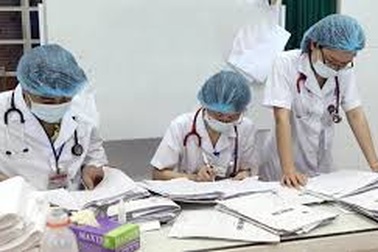 Nhận đủ hồ sơ BHYT, không thanh toán phải trả lời bằng văn bản