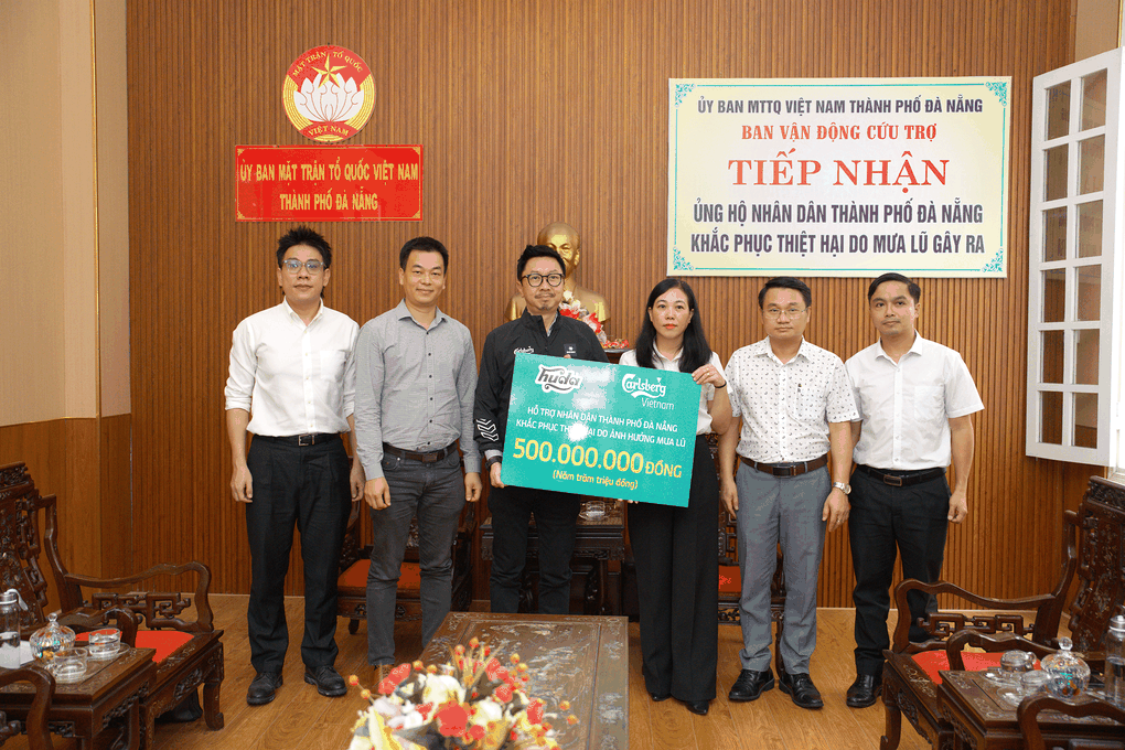 Carlsberg Việt Nam ủng hộ 1,5 tỷ đồng hỗ trợ Huế, Đà Nẵng khắc phục hậu quả mưa lũ - 3 Carlsberg Việt Nam ủng hộ 1,5 tỷ đồng hỗ trợ Huế, Đà Nẵng khắc phục hậu quả mưa lũ - 3