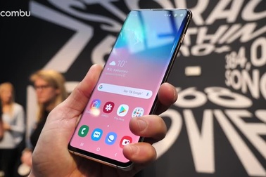 Smartphone chạy Android tốt nhất: Samsung Galaxy S10+