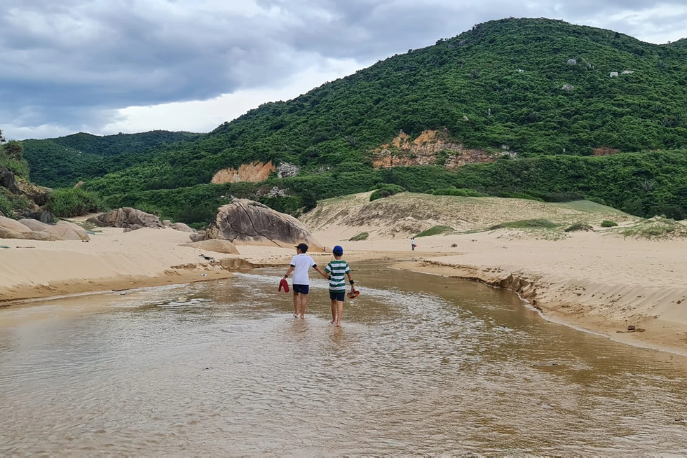 Mẹ bỏ việc ở nhà, hai con cùng lập kỳ tích điểm toán cao nhất thế giới - 8 Mẹ bỏ việc ở nhà, hai con cùng lập kỳ tích điểm toán cao nhất thế giới - 8