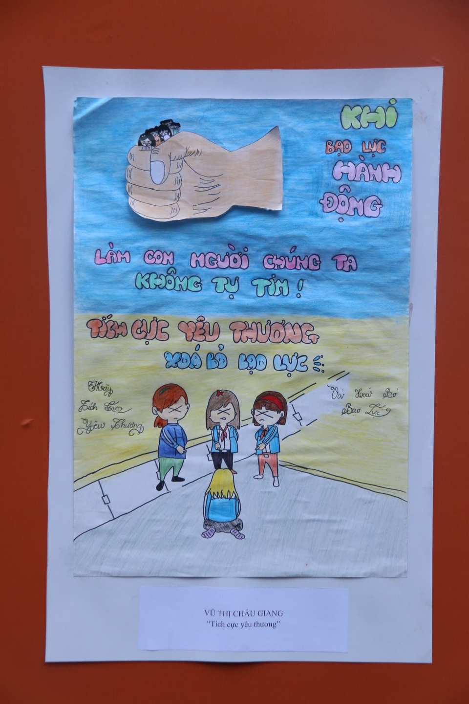 Bạo lực học đường có thể làm học sinh rơi vào trầm cảm - 4