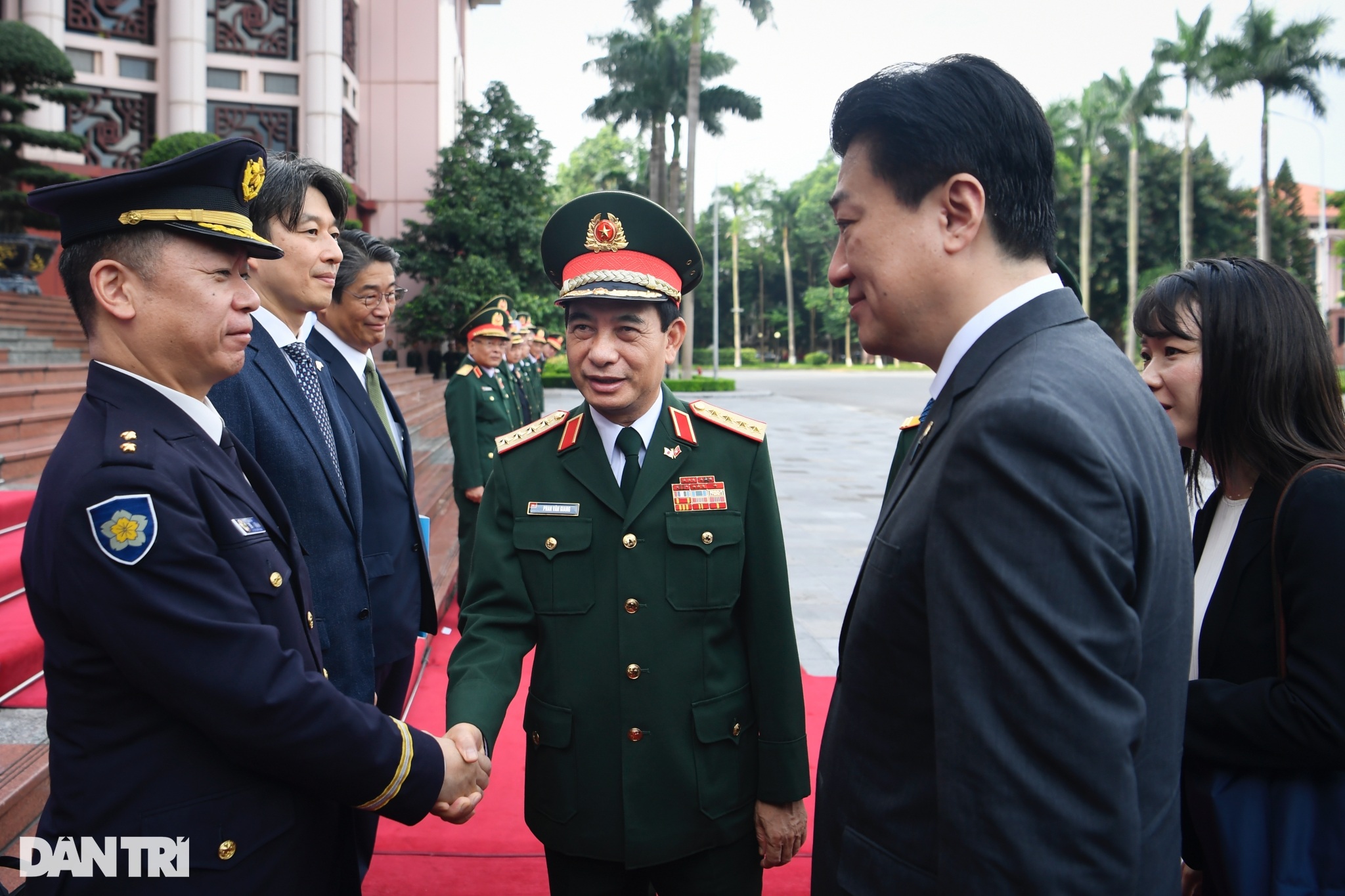 View - Đại tướng Phan Văn Giang chủ trì lễ đón Bộ trưởng Bộ Quốc phòng Nhật Bản | Báo Dân trí