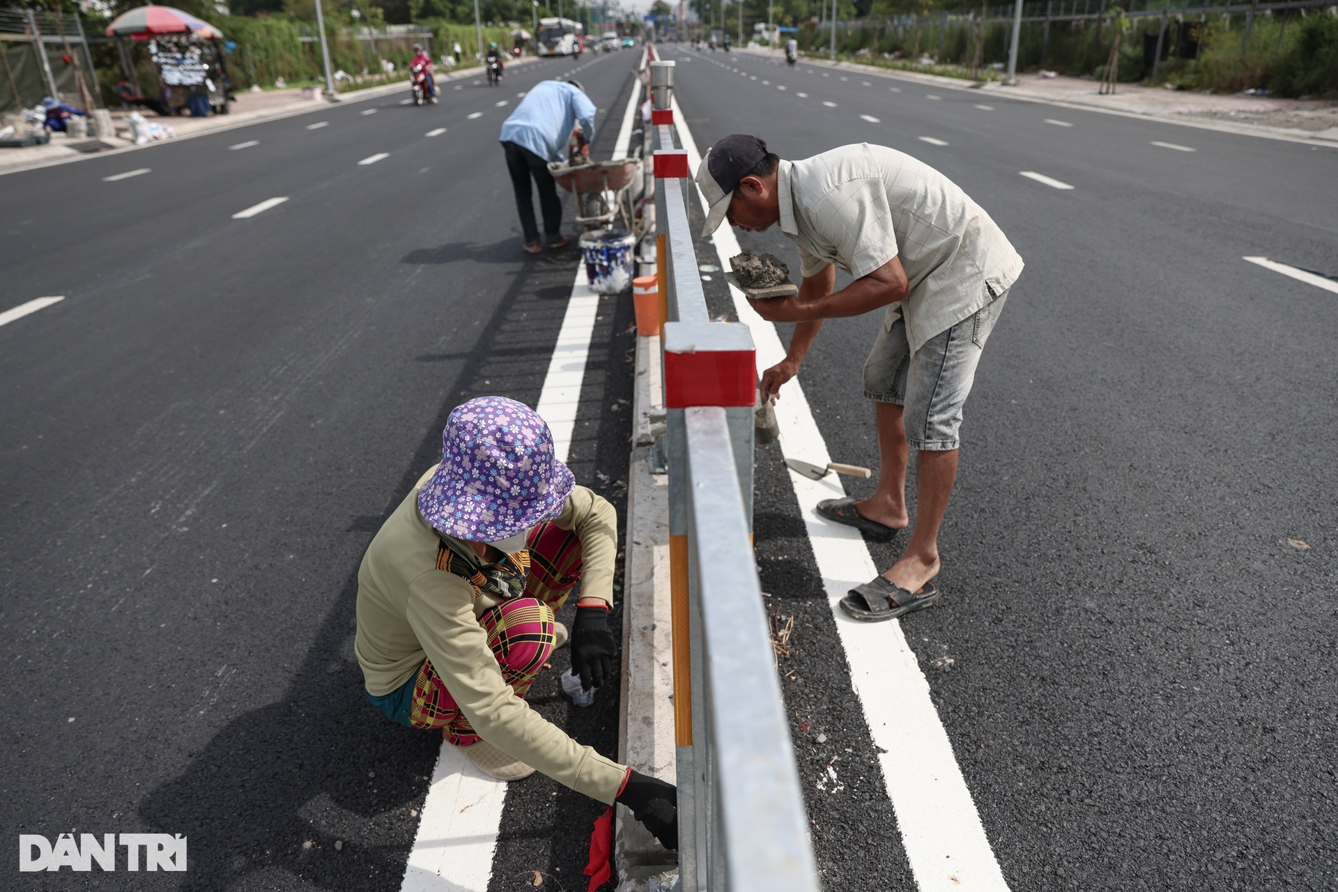 Hiện trạng đường cửa ngõ Tây Bắc TPHCM vừa được mở rộng 30m - 5 Hiện trạng đường cửa ngõ Tây Bắc TPHCM vừa được mở rộng 30m - 5