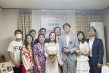 Đám cưới đặc biệt trong mùa dịch của cặp đôi 9x người Việt ở xứ Hàn