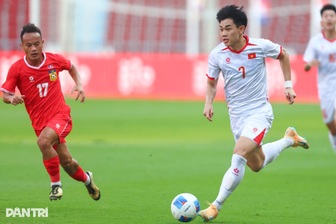 HLV Malaysia nhận xét thẳng thắn về U22 Việt Nam trước trận quyết chiến