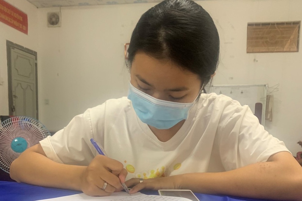 Nữ sinh Sóc Trăng sau tốt nghiệp phổ thông viết đơn tình nguyện chống dịch - 3 Nữ sinh Sóc Trăng sau tốt nghiệp phổ thông viết đơn tình nguyện chống dịch - 3