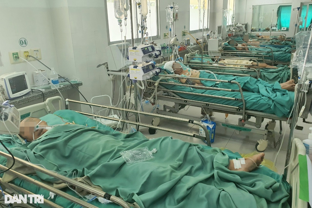 TPHCM: Nhiều người lâm vào bi kịch, mất Tết sau tai nạn giao thông - 4 TPHCM: Nhiều người lâm vào bi kịch, mất Tết sau tai nạn giao thông - 4