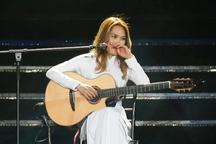 Phim tài liệu Mỹ Tâm chỉ đạt hơn 3 tỷ đồng sau 3 ngày: Chuyên gia nói gì?