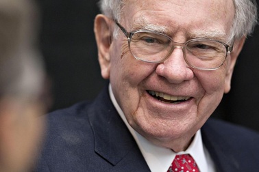 Tỷ phú Warren Buffett làm việc trong lễ Giáng sinh từ khi còn là một cậu bé